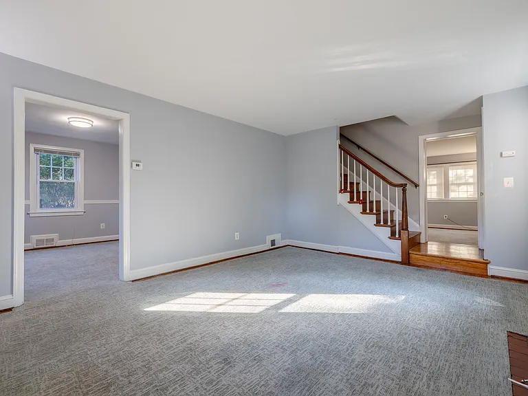 4603 Guilford Pl — Photo 5