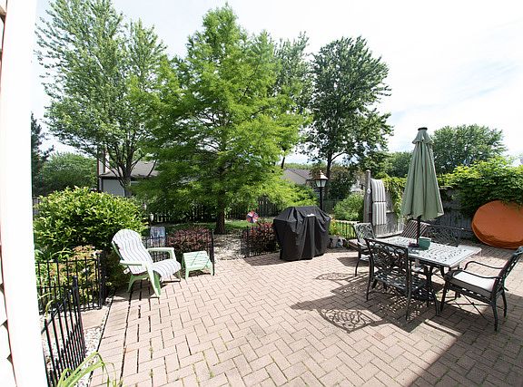 5th image of 1280 Waterbury Ln