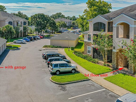3rd image of 940 Village Trl Unit 9-102