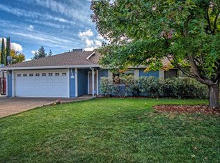 2849 Sandalwood St, Redding, CA 96001