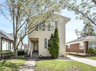 1123 1st St, Wyandotte, MI 48192