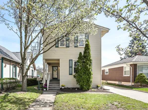 1123 1st St, Wyandotte, MI 48192