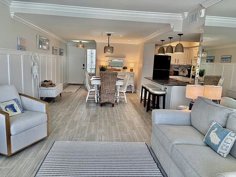 3443 Gulf Shore Blvd N #504 — Photo 5
