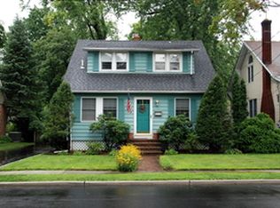 14 Center St, Pompton Lakes, NJ 07442