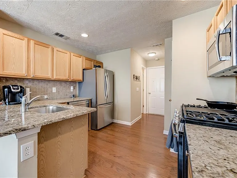 13226 Aventide Ln — Photo 20