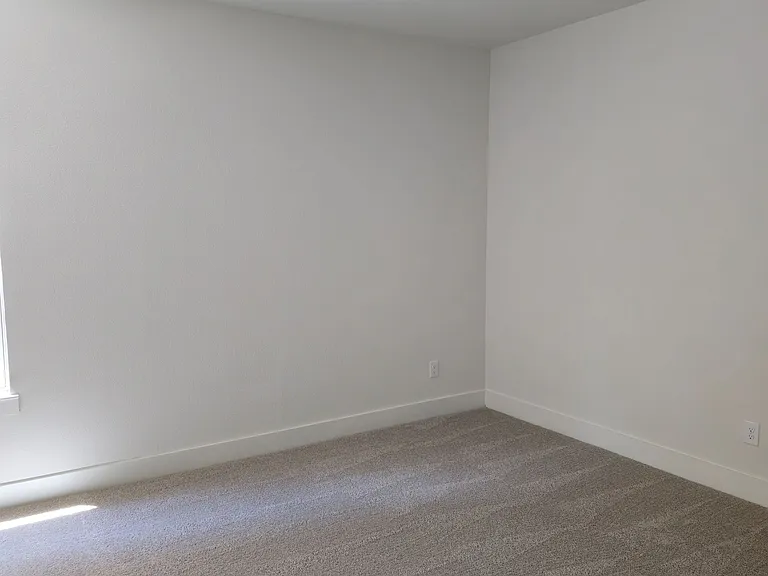 808 Meadowcrest Dr — Photo 20