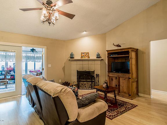 3rd image of 3681 Arava Dr