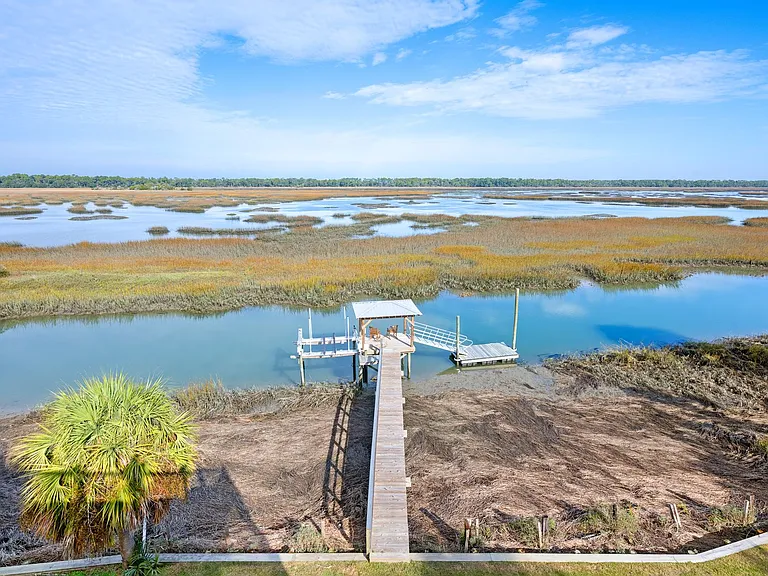 1532 Oak Island Dr — Photo 75