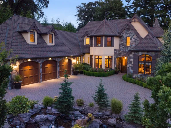 3089 Coeur D Alene Dr, West Linn, OR 97068