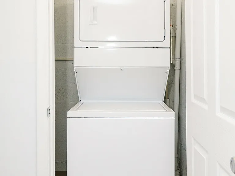 Crofton Village Apartments — Photo 15