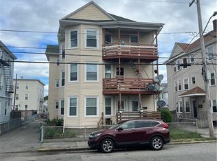 90 Webster St, Pawtucket, RI 02861