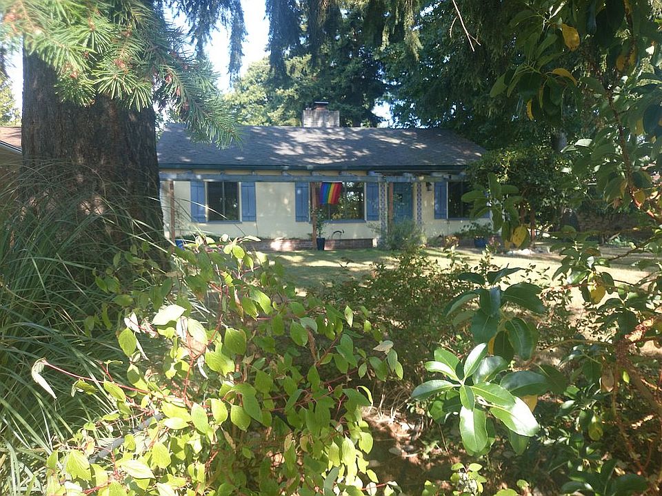 2nd image of 11720 2nd Ave NW