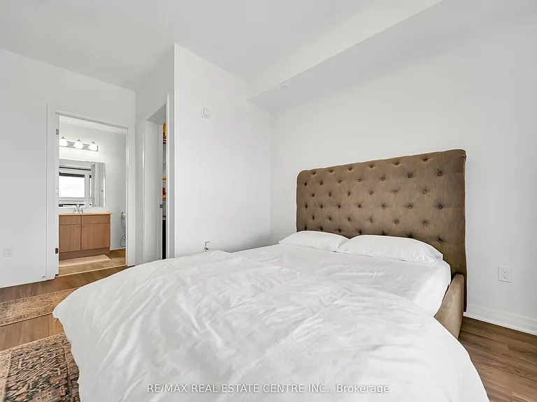 490 Gordon Krantz Ave #504 — Photo 12