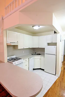 Rented by JK Dansar Corp | media 6