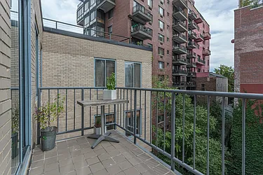 Sold by Daniel Gale Sotheby's International Realty