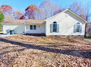 2050 Beeson Rd, Oak Ridge, NC 27310