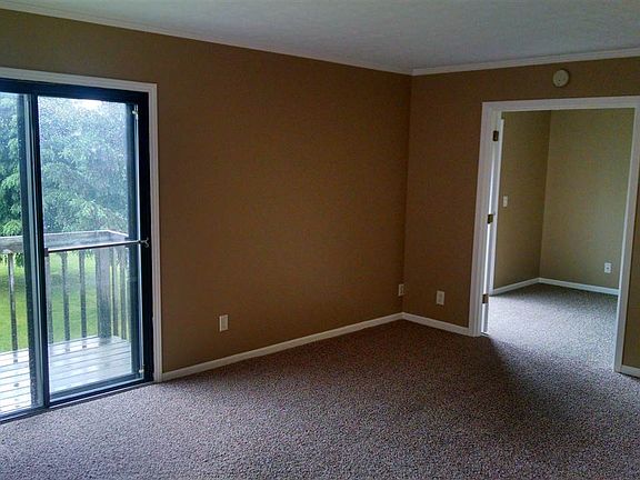 5th image of 408 Clarinet Blvd E #408