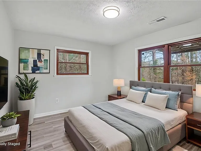 10 Gentry Dr — Photo 24