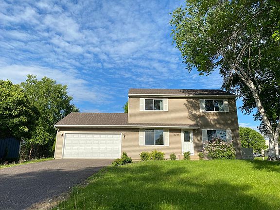 2nd image of 3241 Canterbury Dr