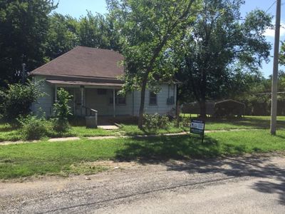 506 S Ridge St, Yates Center, KS, 66783