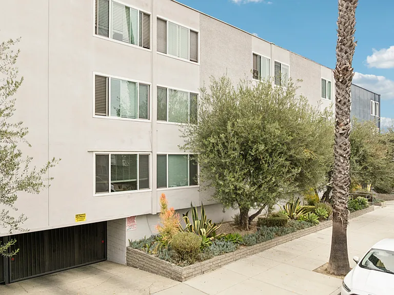 Park Apartments 1741 Park Avenue, Long Beach, CA 90815 — Photo 10