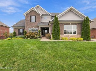 2008 Scenic Lakes Dr, Louisville, KY 40245