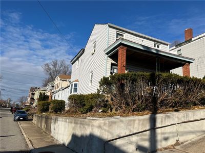 22 Newett St, Pittsburgh, PA, 15210