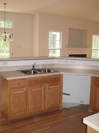 3rd image of 20051 Dogwood Trl