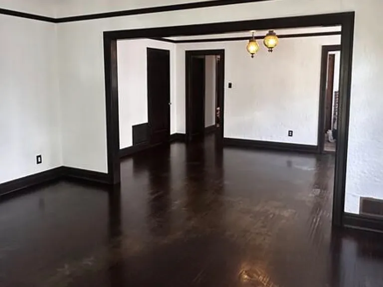 156 N Kenmore Ave #156 — Photo 5