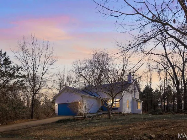 5212 Prairie Dr, Hillsboro, MO 63050