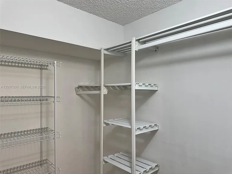 12501 SW 14th St #112R — Photo 18