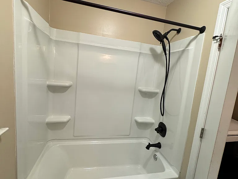 134 Rembert Martin Park #B — Photo 8