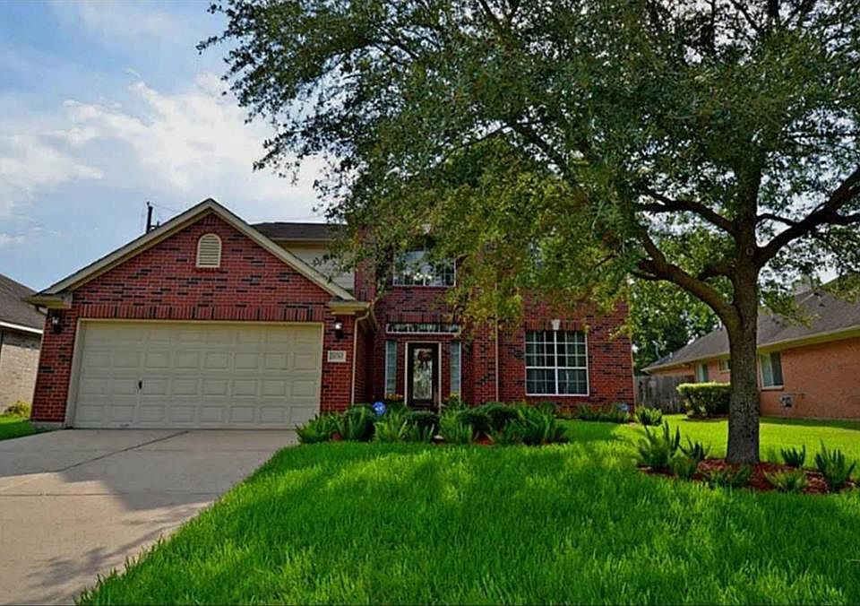1st image of 2030 Holly Glade Ln