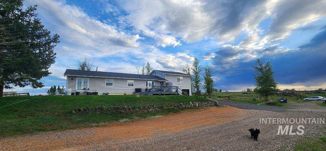 1667 S 1700 E, Gooding, ID 83330 MLS 98874758 Zillow