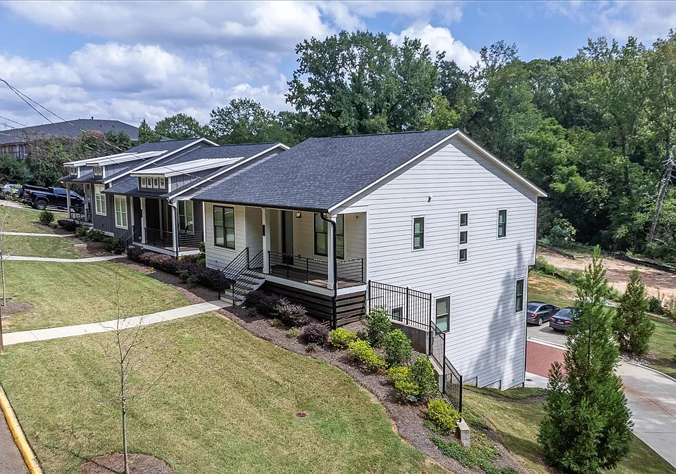 126 Dudley Dr