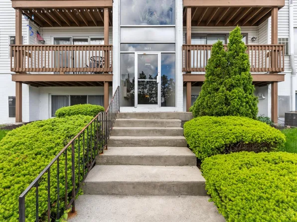 5611 E Coach Drive, Kettering, OH 45440