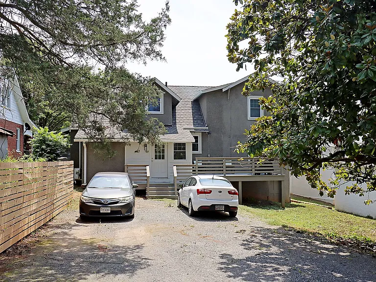 2309 Fontaine Ave #4 — Photo 16