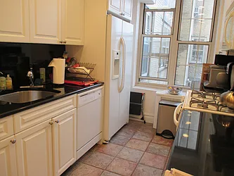 Rented by Rita S Citrin, LREB