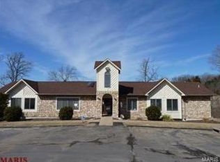 127 Osage Executive Cir, Byrnes Mill, MO