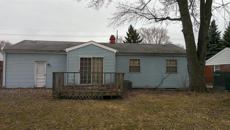 2nd image of 2721 Edison Rd