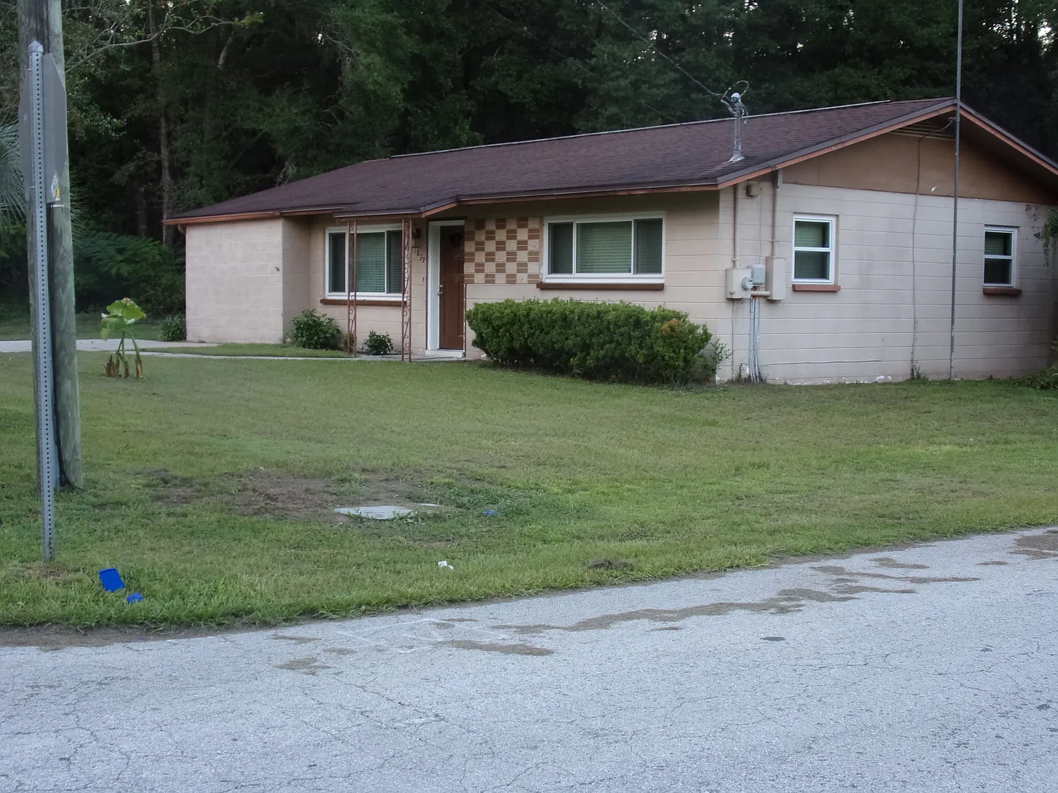 3 bed, 1464 sqft, $1,550 — Photo 3
