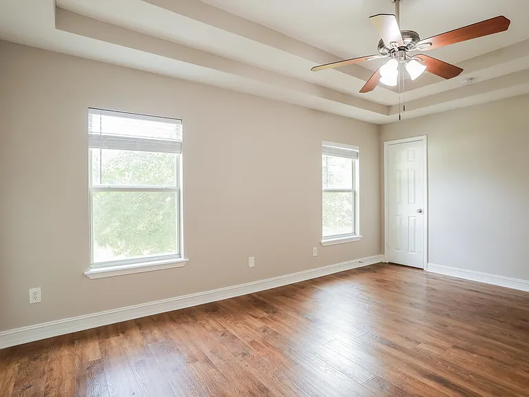 8106 Byrd Landing Ct — Photo 11