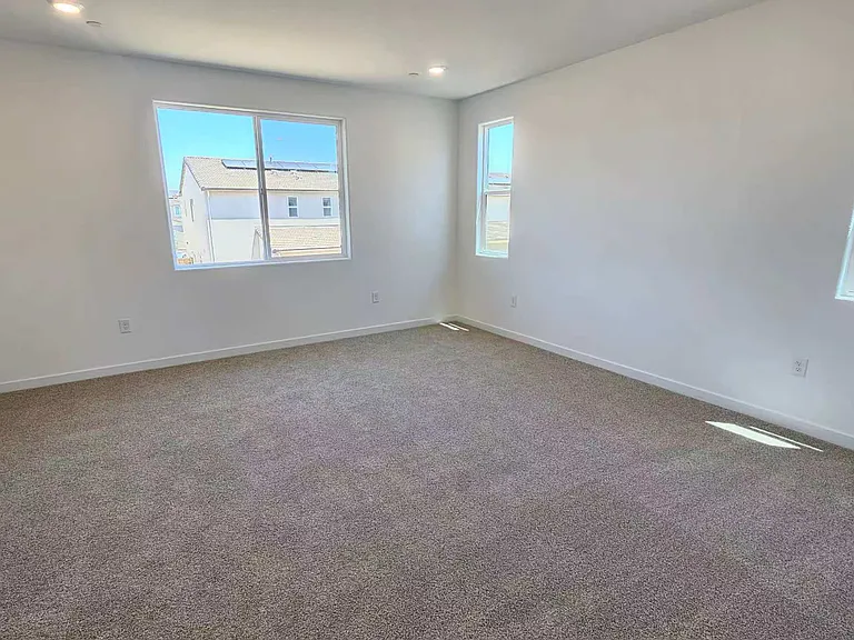 8141 Arrowfield Way — Photo 14