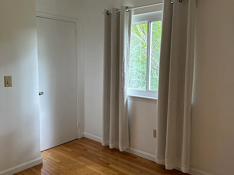 15 Linden Ln — Photo 14