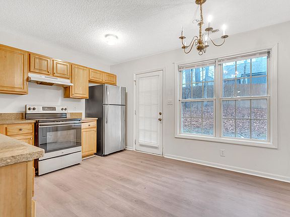 3rd image of 2232 Violet Bluff Ct