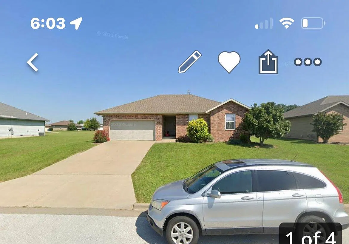 3 bed, 1247 sqft, $1,575 — Photo 1