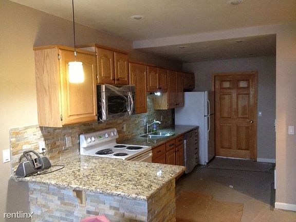 2nd image of 535 W Deer Dr