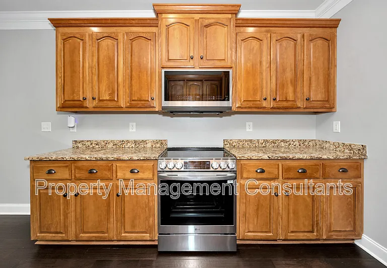 108 Blackwood Dr NW — Photo 20