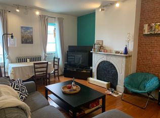2128 South St #B, Philadelphia, PA 19146
