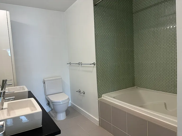 1112 N 3rd St #7 — Photo 7